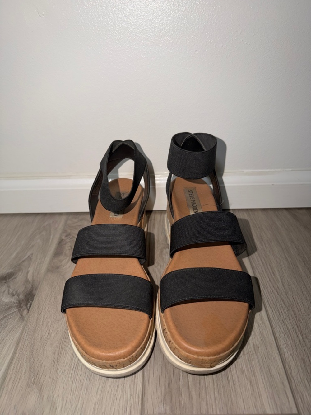 Steve Madden Black Elastic Strap Platform Sandals with Tan Footbed